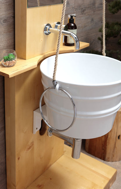 STRUCTURE DE PLANCHER EN BOIS AVEC MIROIR ET BAIGNOIRE